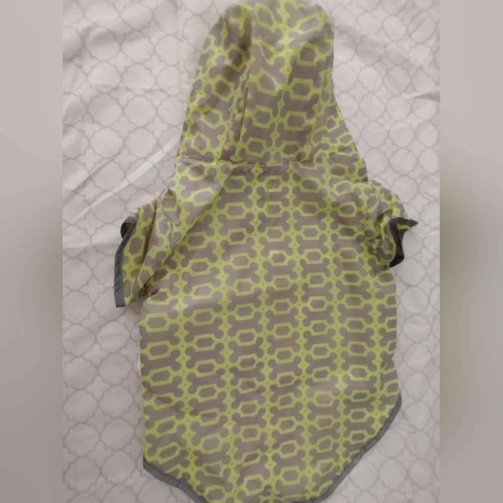 Reversible Dog Puppy Raincoat Size Small Neon Green & Gray w/ Bones - Picture 5 of 8